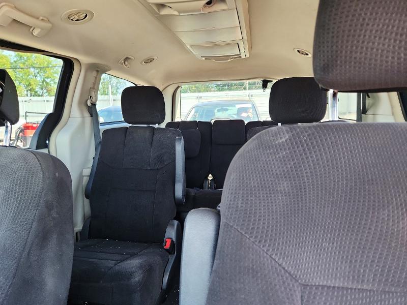 Photo 10 from auction – 2011 CHRYSLER TOWN & COUNTRY with VIN 2A4RR5DG9BR636985
