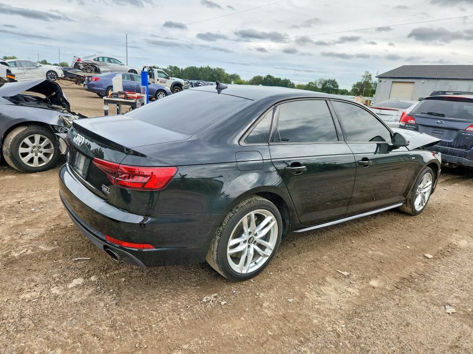 Снимка 3 от търг – 2017 AUDI A4 с VIN WAUDNAF48HN050241