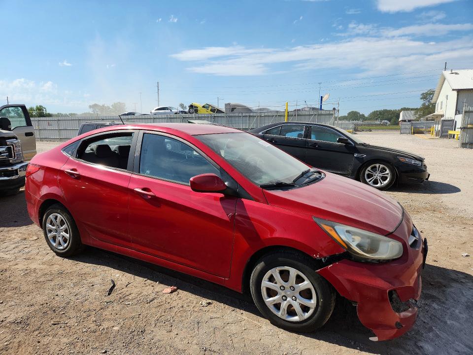 Photo 4 from auction – 2013 HYUNDAI ACCENT with VIN KMHCT4AE7DU494812