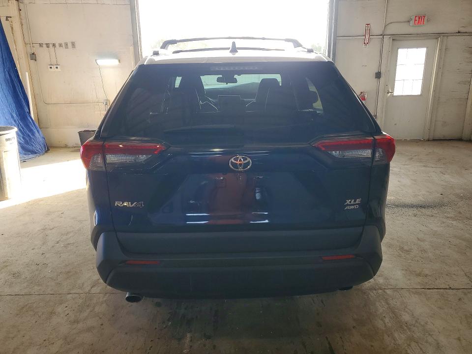 Снимка 6 от търг – 2024 TOYOTA RAV4 с VIN 2T3A1RFV8RW425130