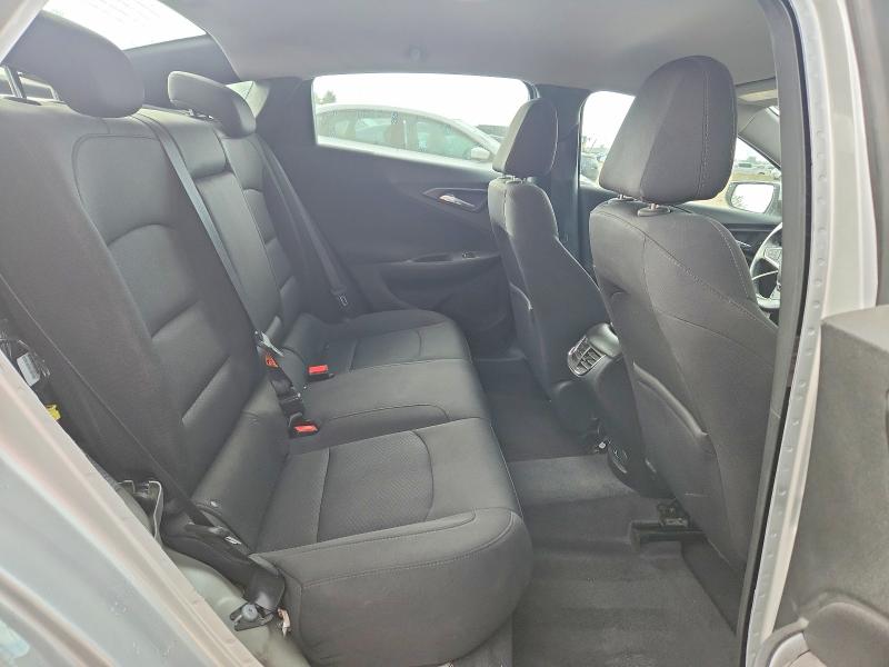 Photo 10 from auction – 2018 CHEVROLET MALIBU with VIN 1G1ZD5ST7JF292463