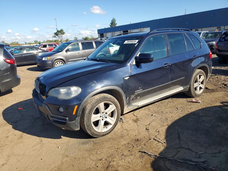 BMW X5 2010 z numerem VIN 5UXFE8C56AL311139 - Zdjęcie z aukcji