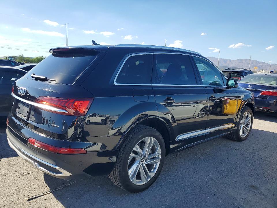 Foto 3 de la subasta – 2023 AUDI Q7 con VIN WA1LXBF77PD010787