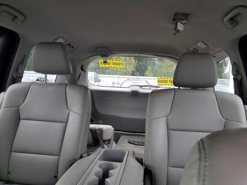 Photo 10 from auction – 2015 HONDA ODYSSEY with VIN 5FNRL5H65FB067532