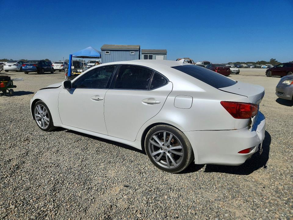Zdjęcie 2 z aukcji – 2007 LEXUS IS 250 z VIN JTHBK262272036664
