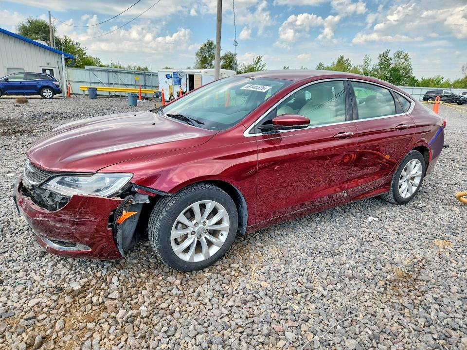 CHRYSLER 200 2015 z numerem VIN 1C3CCCCB5FN605618 - Zdjęcie z aukcji