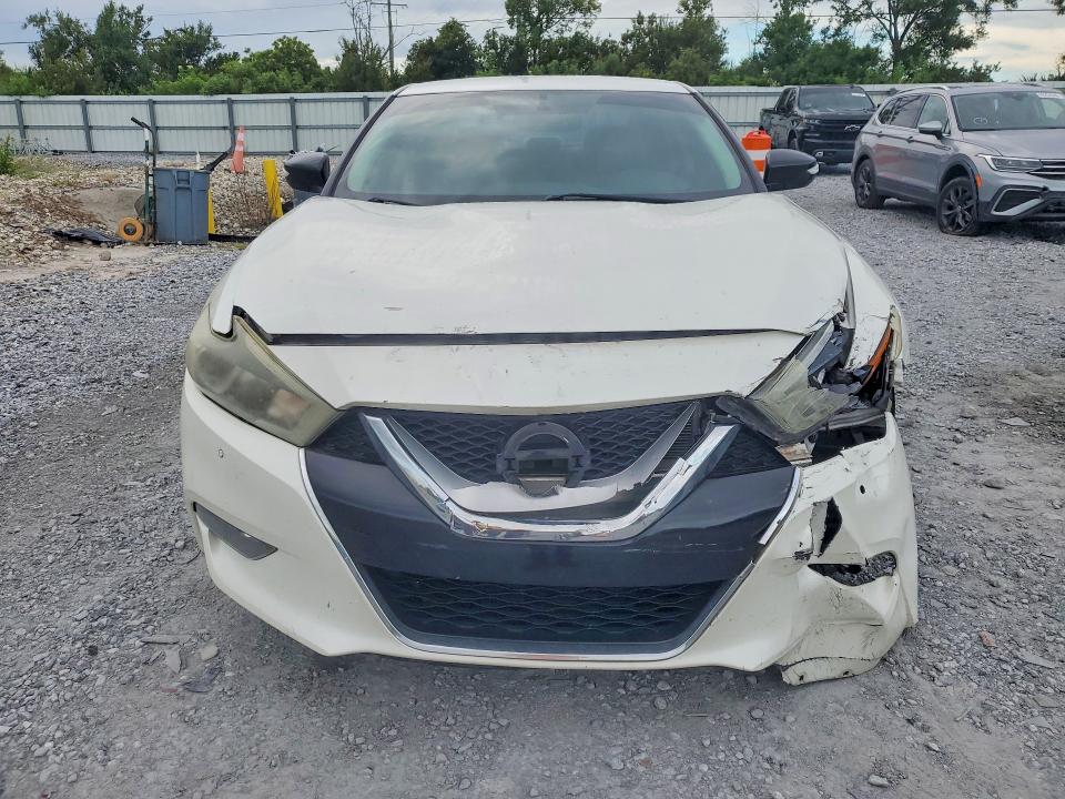 Фото 5 с аукциона – 2016 NISSAN MAXIMA с VIN 1N4AA6AP8GC430180