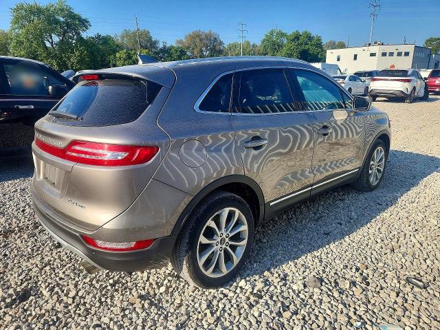 صورة رقم 3 من المزاد - 2017 LINCOLN MKC مع VIN 5LMCJ2D98HUL09453