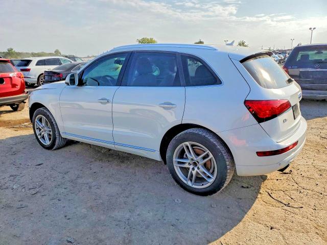 Foto 2 de la subasta – 2016 AUDI Q5 con VIN WA1L2AFP7GA069753