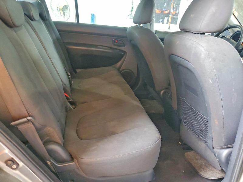 Photo 11 from auction – 2009 KIA RONDO with VIN KNAFG528097242777