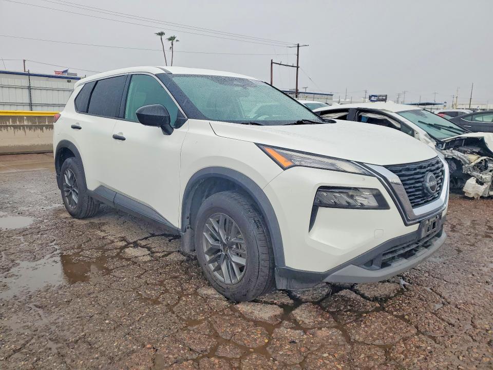Photo 4 from auction – 2023 NISSAN ROGUE with VIN 5N1BT3AA1PC806717