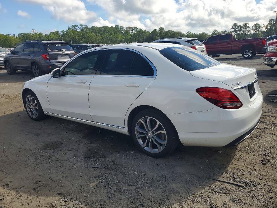 Снимка 2 от търг – 2015 MERCEDES-BENZ C с VIN 55SWF4KB2FU077153