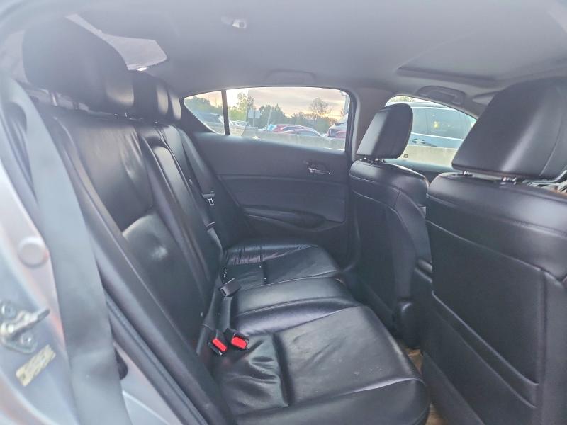 Photo 10 from auction – 2014 ACURA ILX with VIN 19VDE1F58EE010858