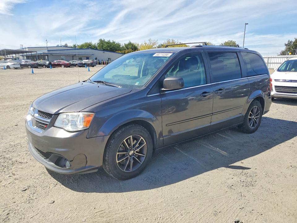 DODGE GRAND CARAVAN 2017 with VIN 2C4RDGCG8HR566969 - Photo from auction