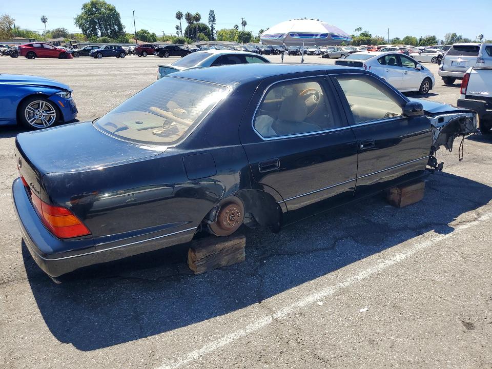 Photo 3 from auction – 2000 LEXUS LS with VIN JT8BH28F7Y0176236