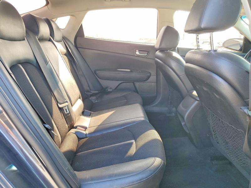 Photo 10 from auction – 2019 KIA OPTIMA with VIN 5XXGT4L35KG280017