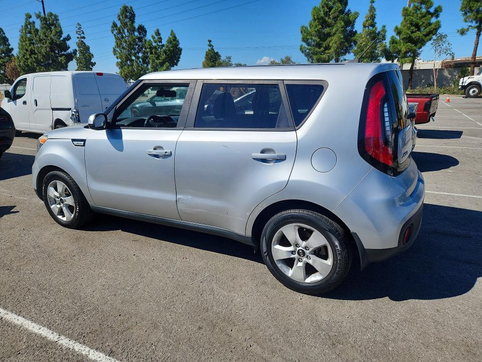 Photo 2 from auction – 2018 KIA SOUL with VIN KNDJN2A27J7622329