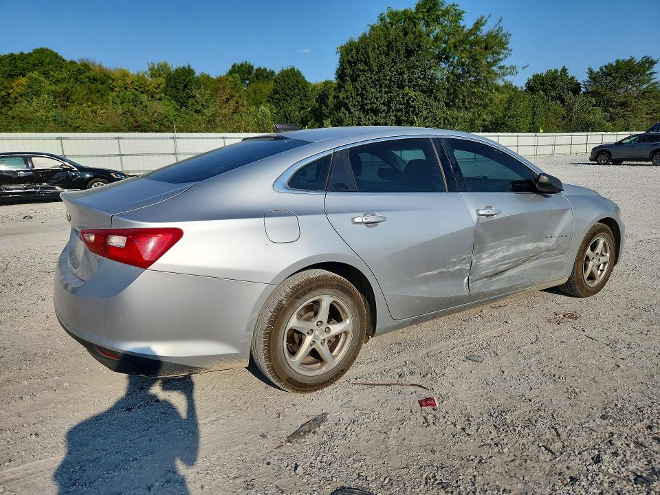 Photo 3 from auction – 2017 CHEVROLET MALIBU with VIN 1G1ZB5ST8HF227296