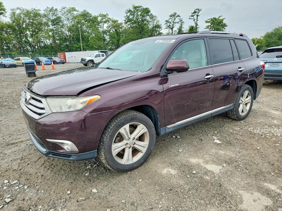 TOYOTA HIGHLANDER 2013 с VIN 5TDDK3EH6DS179238 - Снимка от търг