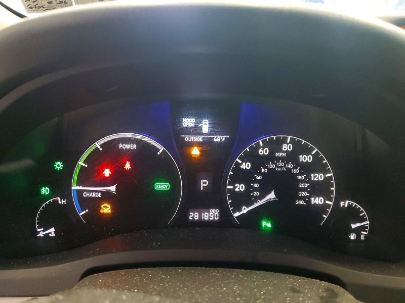 Photo 9 from auction – 2010 LEXUS RX with VIN JTJZB1BA9A2402096