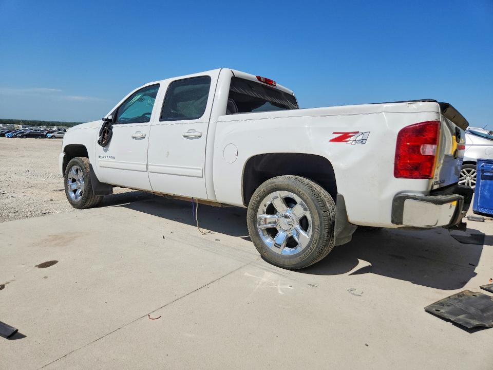 Снимка 2 от търг – 2013 CHEVROLET SILVERADO с VIN 3GCPKTE75DG326622