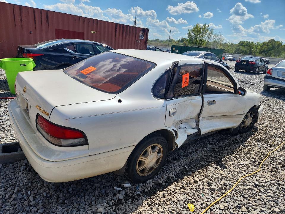 Photo 3 from auction – 1995 TOYOTA AVALON with VIN 4T1GB11E5SU001208