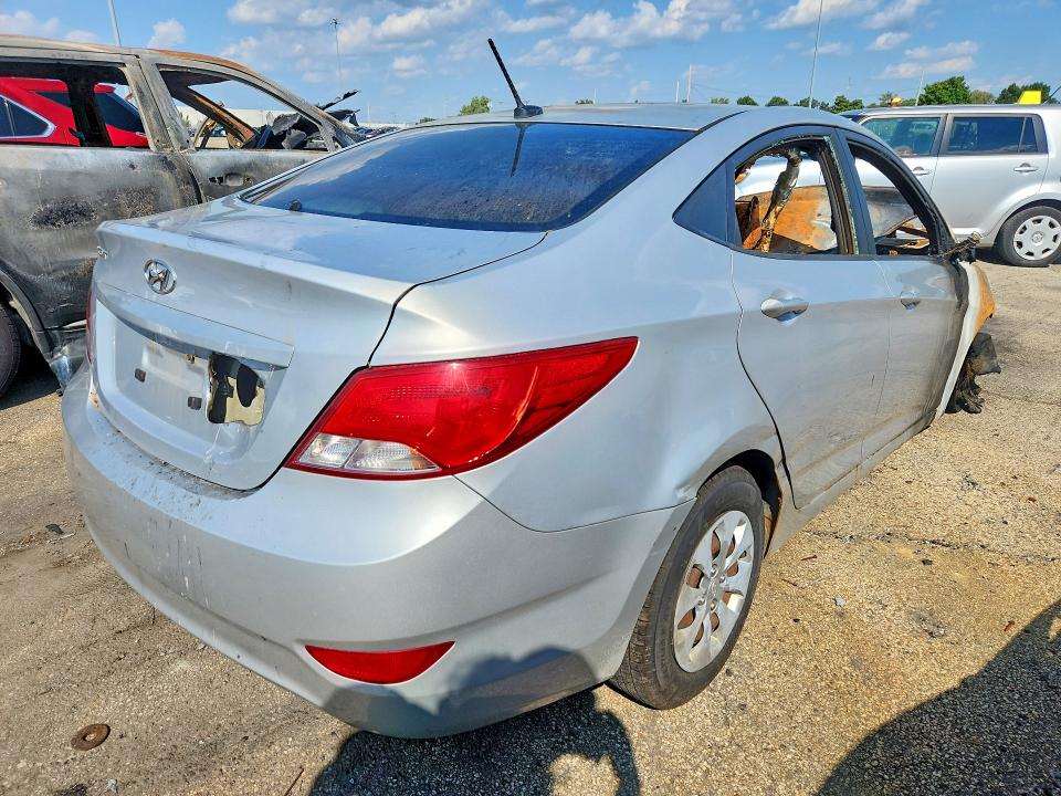 Photo 3 from auction – 2015 HYUNDAI ACCENT with VIN KMHCT4AEXFU806463