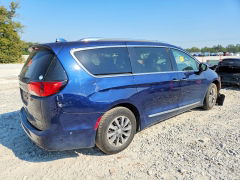 Photo 3 from auction – 2020 CHRYSLER PACIFICA with VIN 2C4RC1N73LR187772