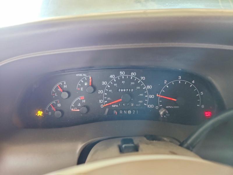 Фото 9 с аукциона – 2000 FORD EXCURSION с VIN 1FMNU40L5YEC77491