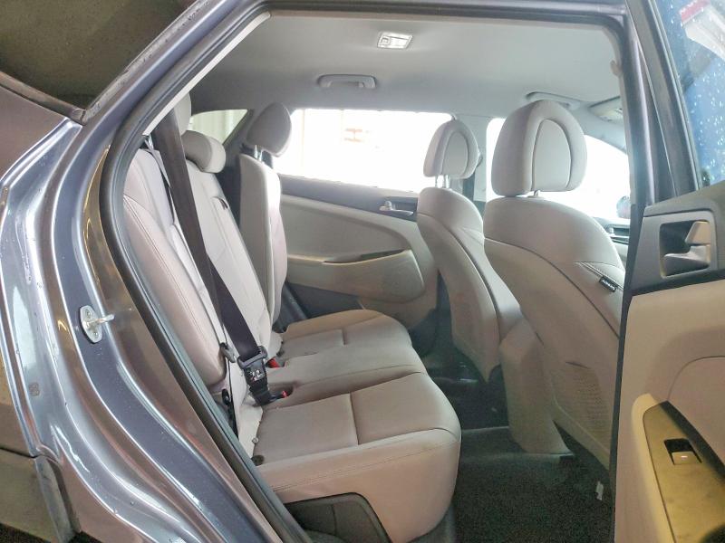 Снимка 11 от търг – 2016 HYUNDAI TUCSON с VIN KM8J3CA24GU222813