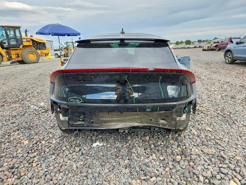 Photo 6 from auction – 2022 KIA EV6 with VIN KNDC3DLC1N5033178