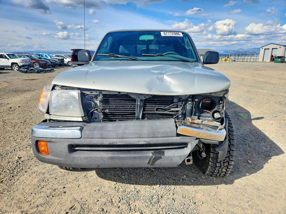 Photo 5 from auction – 2000 TOYOTA TACOMA with VIN 4TAWN72N7YZ627892