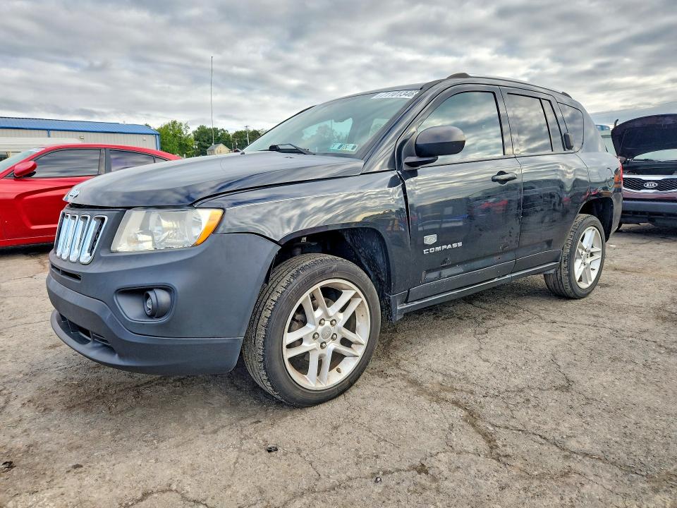 JEEP COMPASS 2011 z numerem VIN 1J4NT5FB7BD203749 - Zdjęcie z aukcji