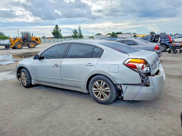 Снимка 2 от търг – 2012 NISSAN ALTIMA с VIN 1N4AL2AP2CN418527