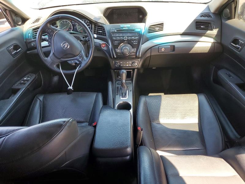 Zdjęcie 8 z aukcji – 2015 ACURA ILX z VIN 19VDE1F7XFE010539