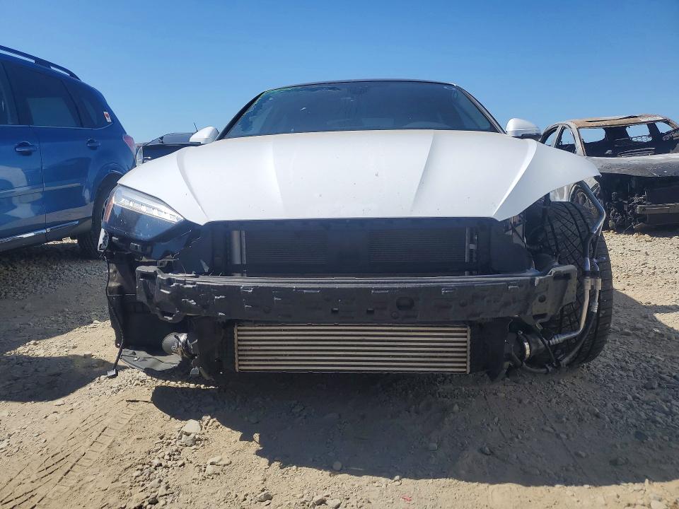 صورة رقم 5 من المزاد - 2024 AUDI A5 مع VIN WAUFACF55RA040252