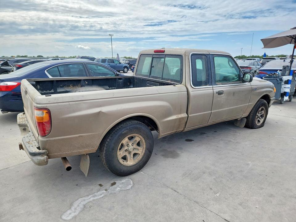 Photo 3 from auction – 2003 MAZDA B3000 with VIN 4F4YR46U53TM21345