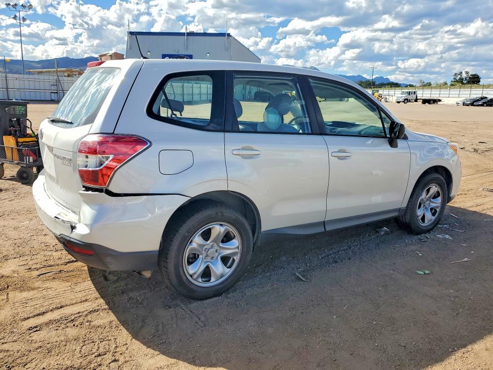 Photo 3 from auction – 2014 SUBARU FORESTER with VIN JF2SJAAC8EH486362