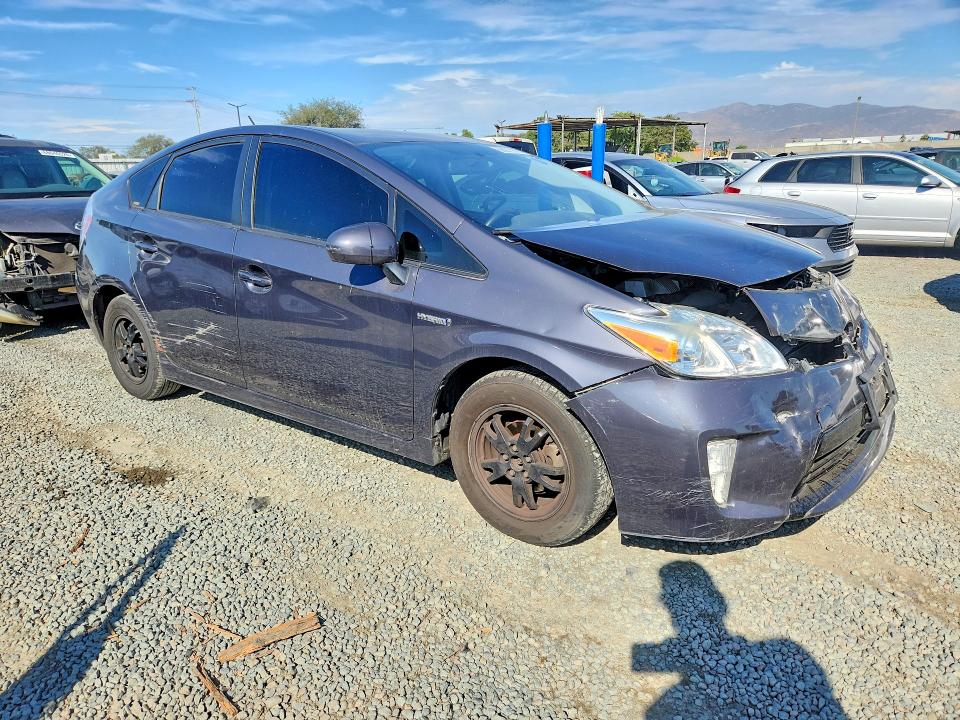 Zdjęcie 4 z aukcji – 2014 TOYOTA PRIUS z VIN JTDKN3DU7E1757794