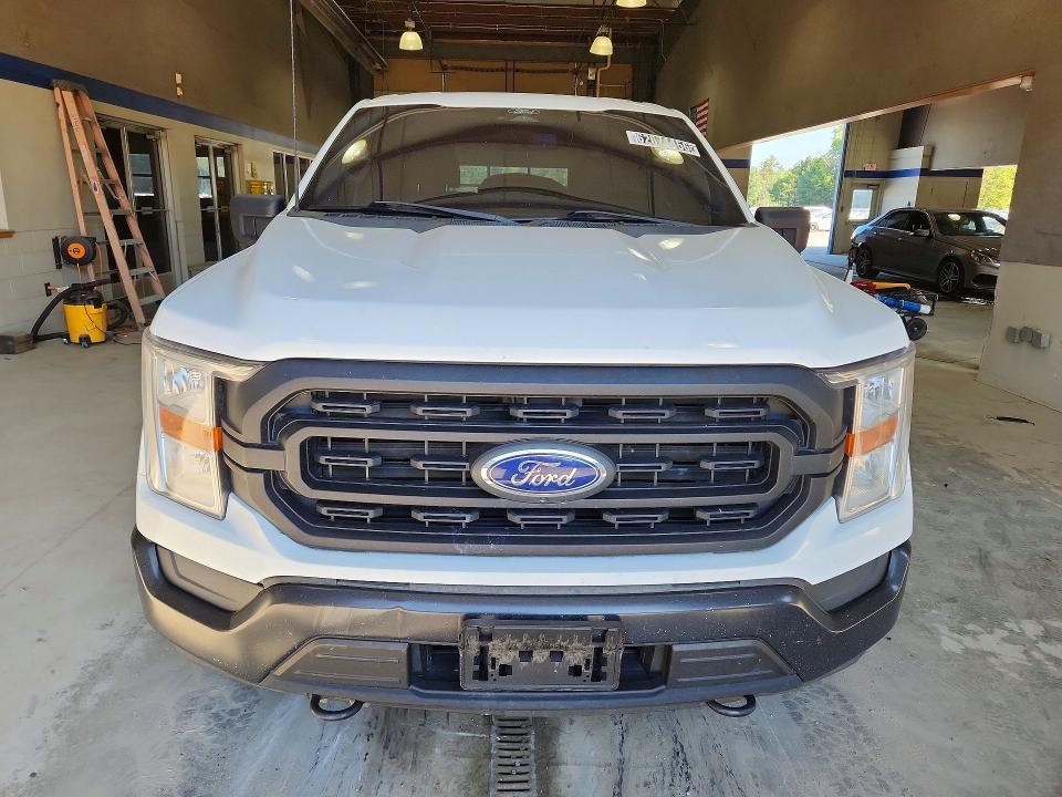 Foto 5 de la subasta – 2022 FORD F150 con VIN 1FTFW1ED0NFB03465