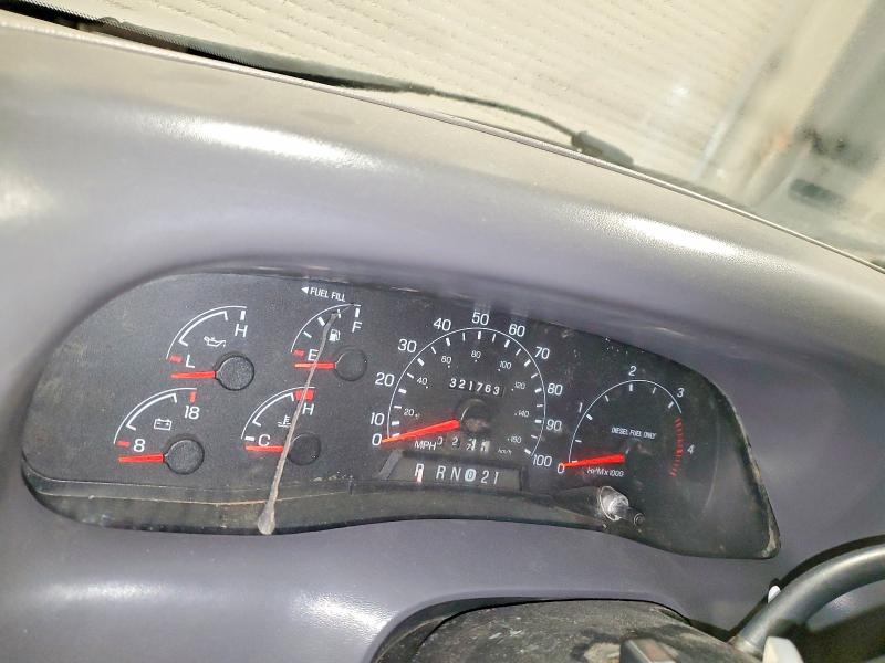 Photo 9 from auction – 2001 FORD F350 with VIN 1FTSW31F31EC64250