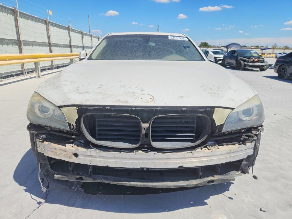 Photo 5 from auction – 2009 BMW 750 with VIN WBAKA83539CY35224