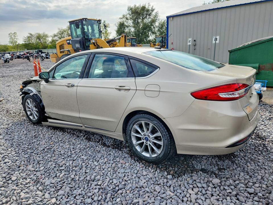 Photo 2 from auction – 2017 FORD FUSION with VIN 3FA6P0H72HR162155