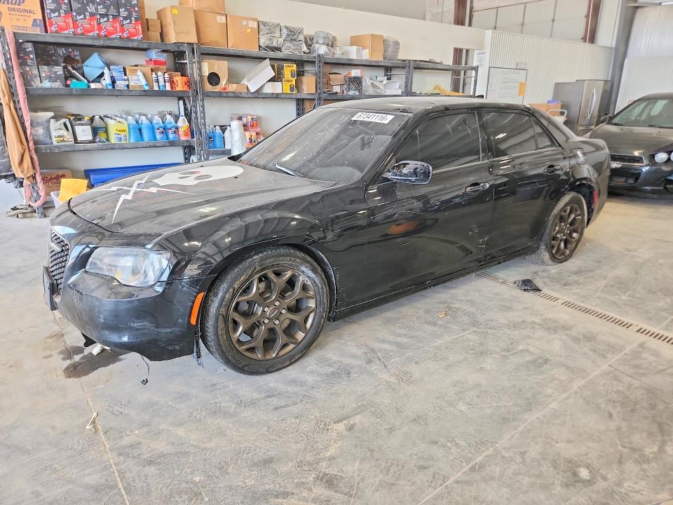 CHRYSLER 300 2016 with VIN 2C3CCAGG4GH270582 - Photo from auction