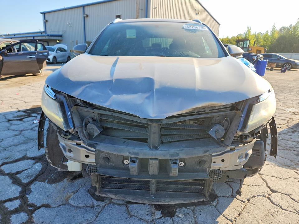 Photo 5 from auction – 2017 LINCOLN MKC with VIN 5LMCJ1C94HUL55437
