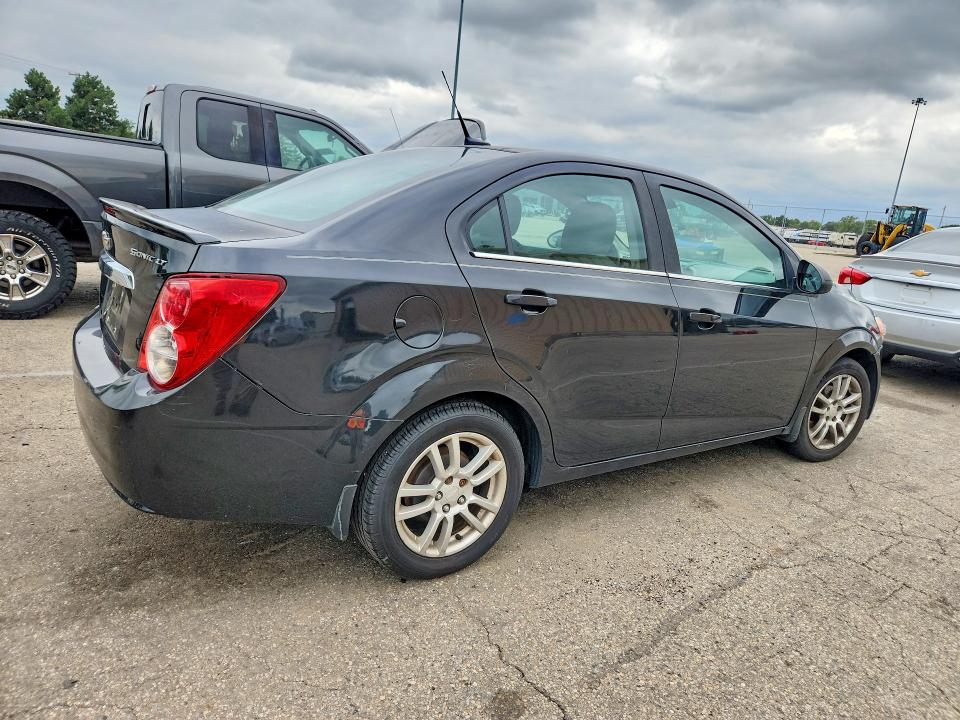 Photo 3 from auction – 2013 CHEVROLET SONIC with VIN 1G1JC5SH2D4164787