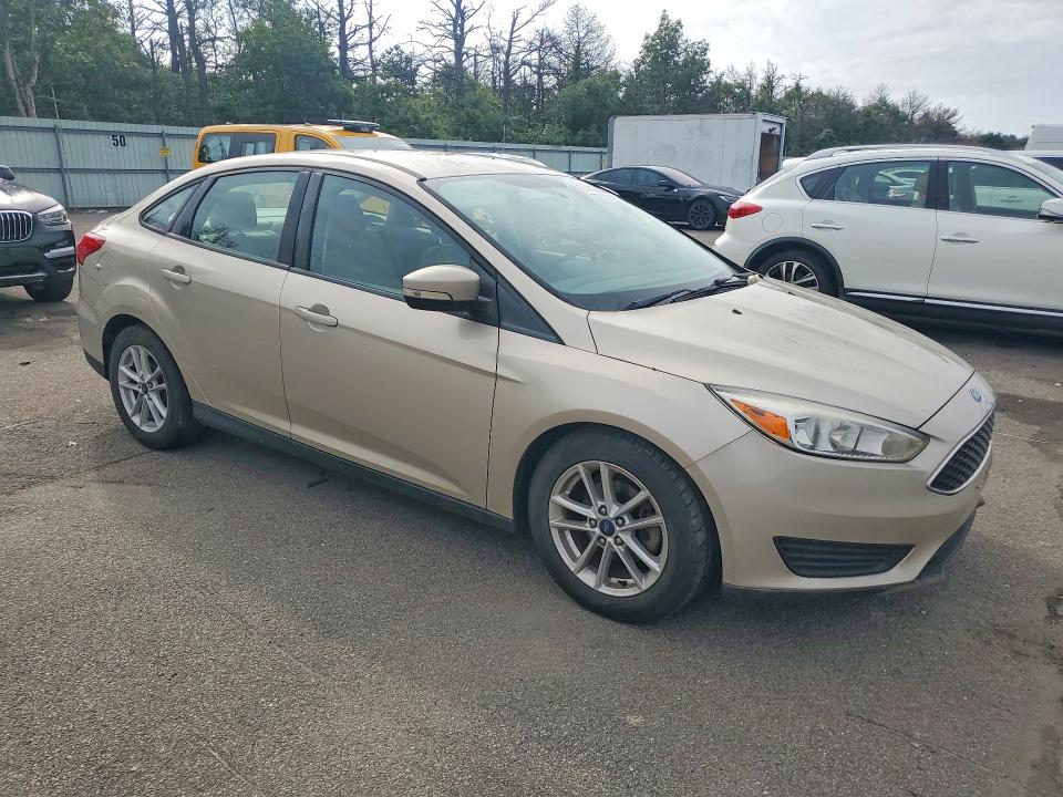 Photo 4 from auction – 2017 FORD FOCUS with VIN 1FADP3F20HL337176