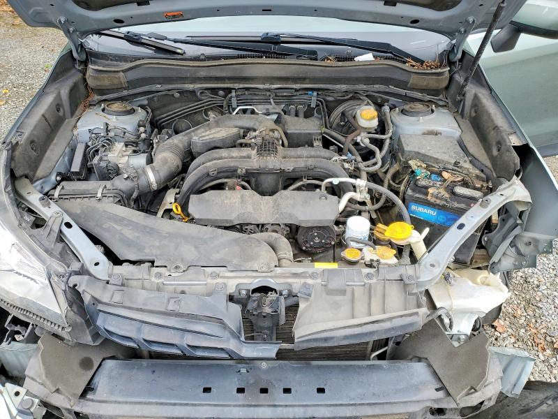 Снимка 12 от търг – 2018 SUBARU FORESTER с VIN JF2SJAGC3JH560885