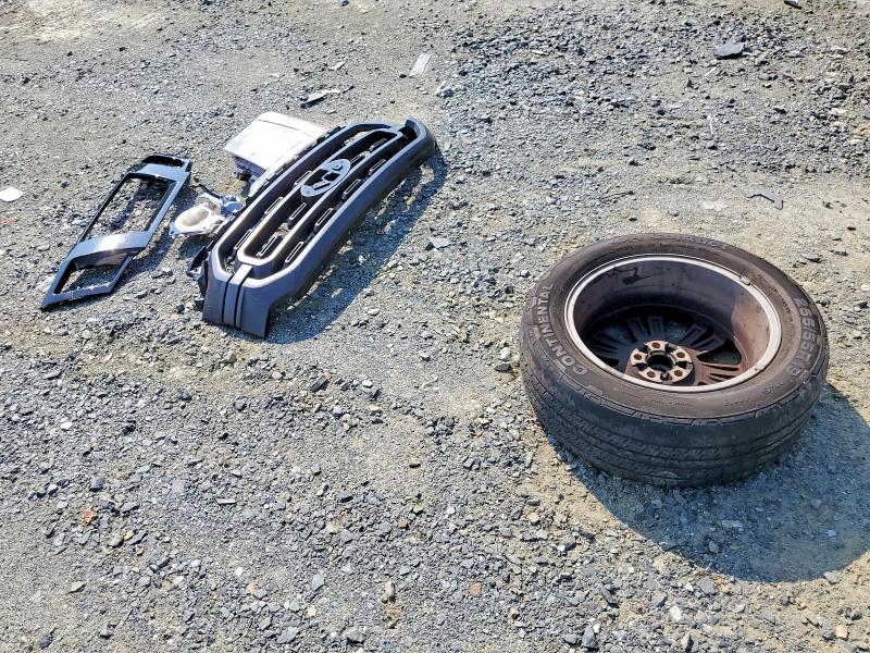 Zdjęcie 13 z aukcji – 2012 LAND ROVER LR4 z VIN SALAG2D4XCA608107