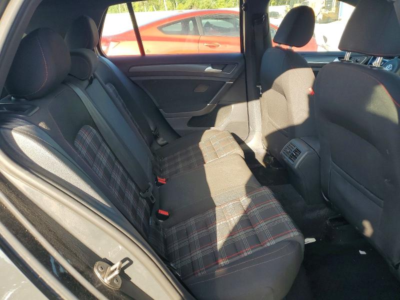 Photo 10 from auction – 2019 VOLKSWAGEN GTI with VIN 3VW5T7AU4KM004993